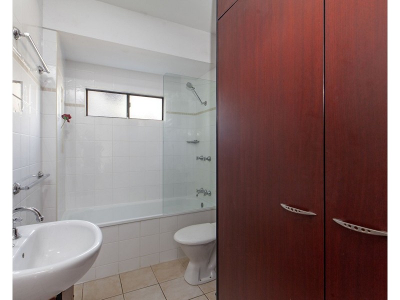 18-20 Park Road, Nambour QLD 4560