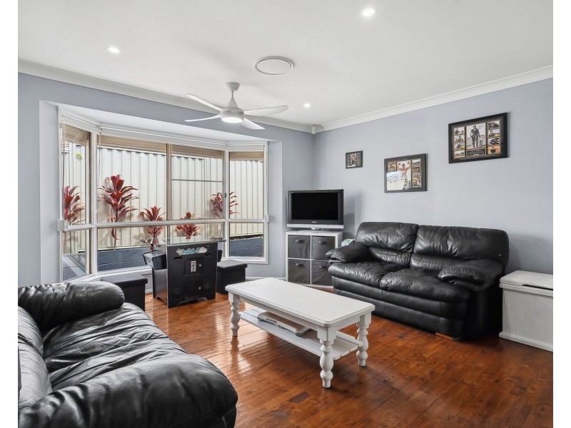 7 Ninderry Close, Battery Hill QLD 4551
