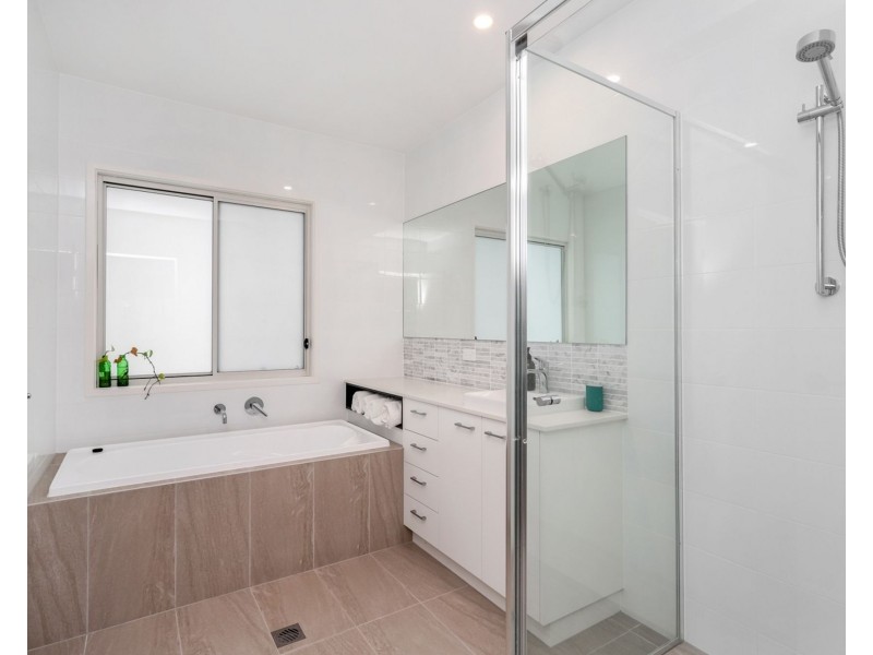 424 Paradise Circuit, Maroochydore QLD 4558