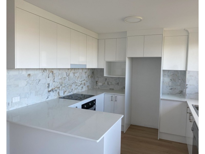 9/11-13 Barooga Crescent, Mooloolaba QLD 4557