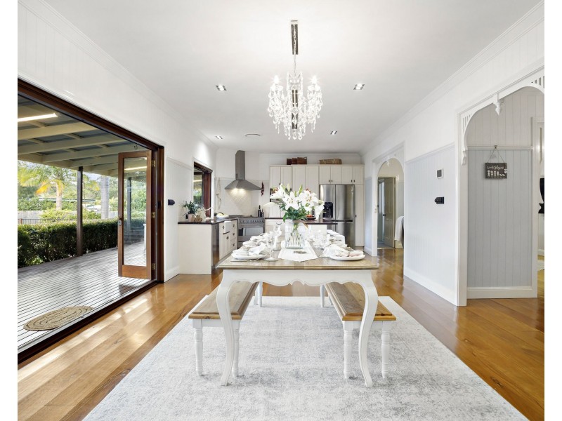 78 Allan Avenue, Glass House Mountains QLD 4518