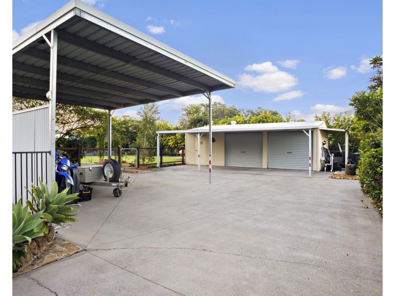 78 Allan Avenue, Glass House Mountains QLD 4518