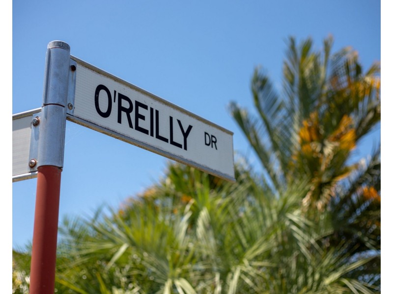 27 O’Reilly Drive, Caloundra West QLD 4551