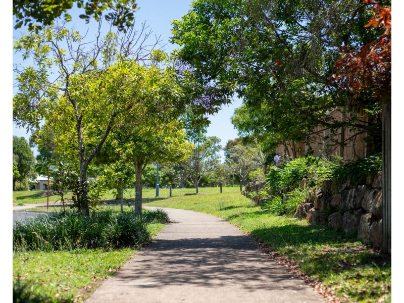 27 O’Reilly Drive, Caloundra West QLD 4551