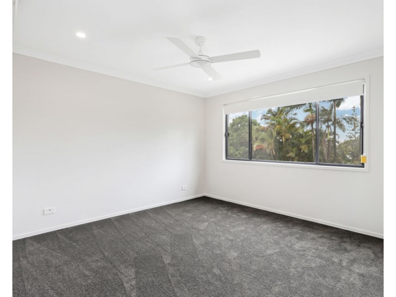 2/51 Oogar Street, Alexandra Headland QLD 4572