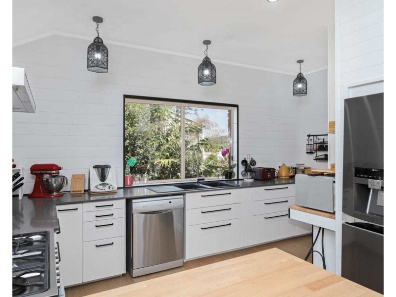 7A Karanne Drive, Mooloolah Valley QLD 4553