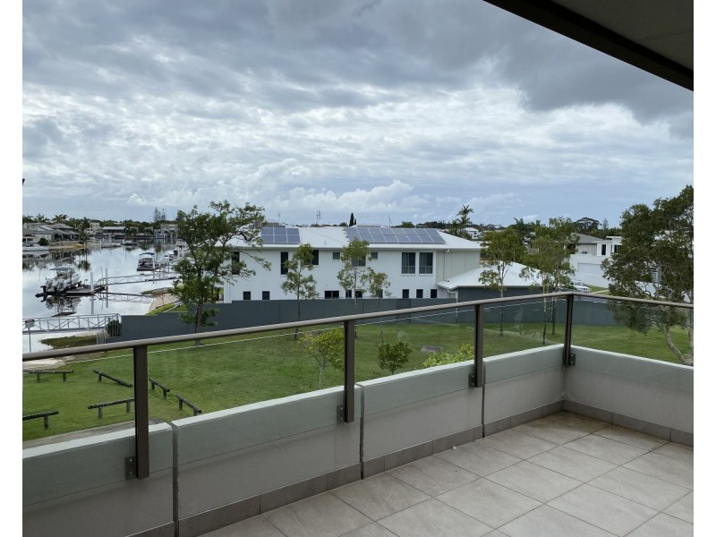 8/19 Carinya Street, Mooloolaba QLD 4557