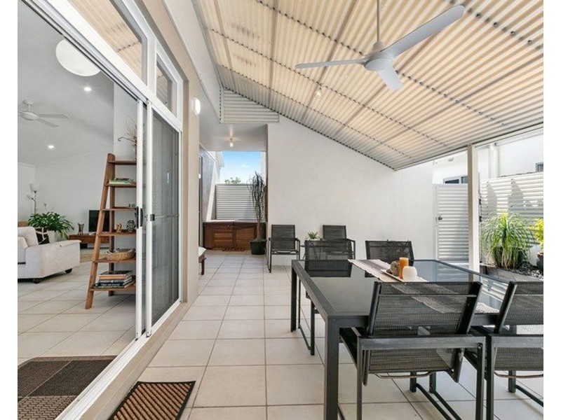 3 Zante Lane, Kawana Island QLD 4575
