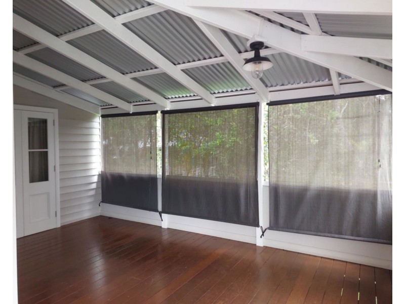 8 Pavilion Street, Pomona QLD 4568