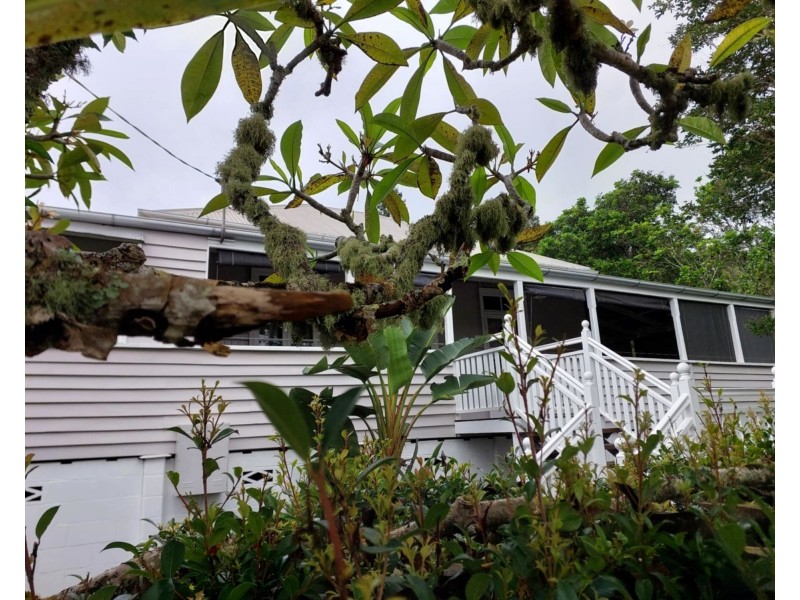 8 Pavilion Street, Pomona QLD 4568