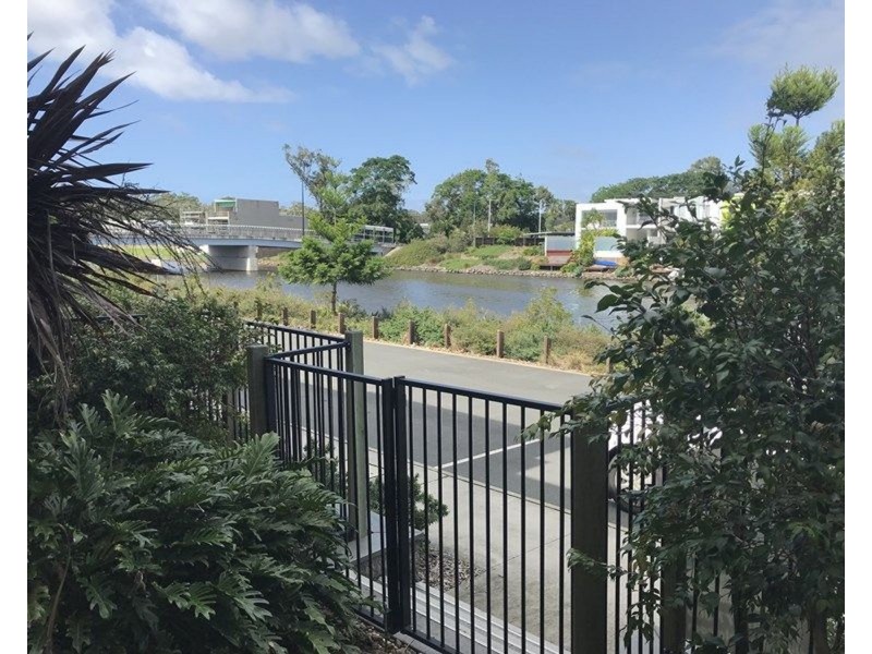7 Cobbold Lane, Maroochydore QLD 4558