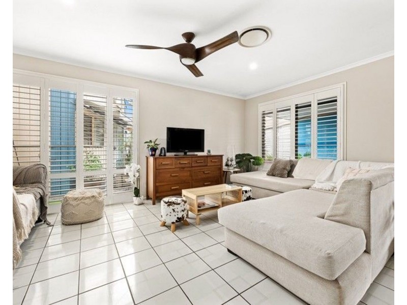 7 Alkira Street, Buddina QLD 4575