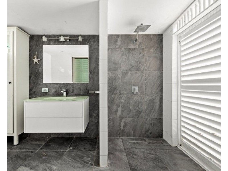 7 Alkira Street, Buddina QLD 4575