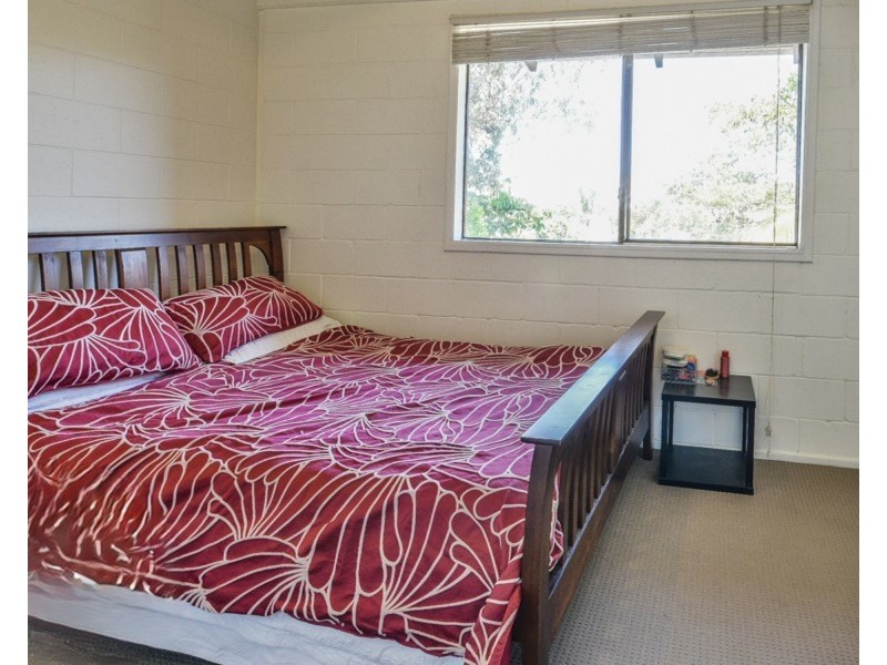 2/22 Goonawarra Drive, Mooloolaba QLD 4557