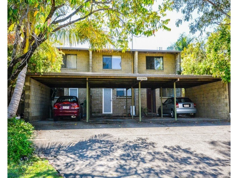 2/22 Goonawarra Drive, Mooloolaba QLD 4557