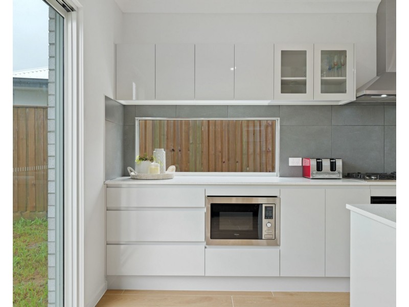 19 Caper Street, Palmview QLD 4553