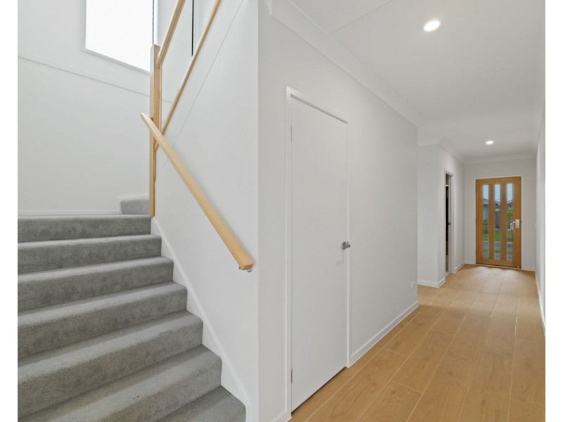 19 Caper Street, Palmview QLD 4553