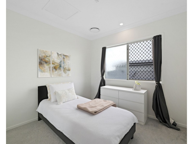 19 Caper Street, Palmview QLD 4553