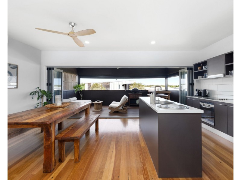 31/42 Boardwalk Boulevard, Mount Coolum QLD 4573