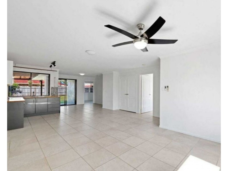 14 Kilbride Court, Caloundra West QLD 4551