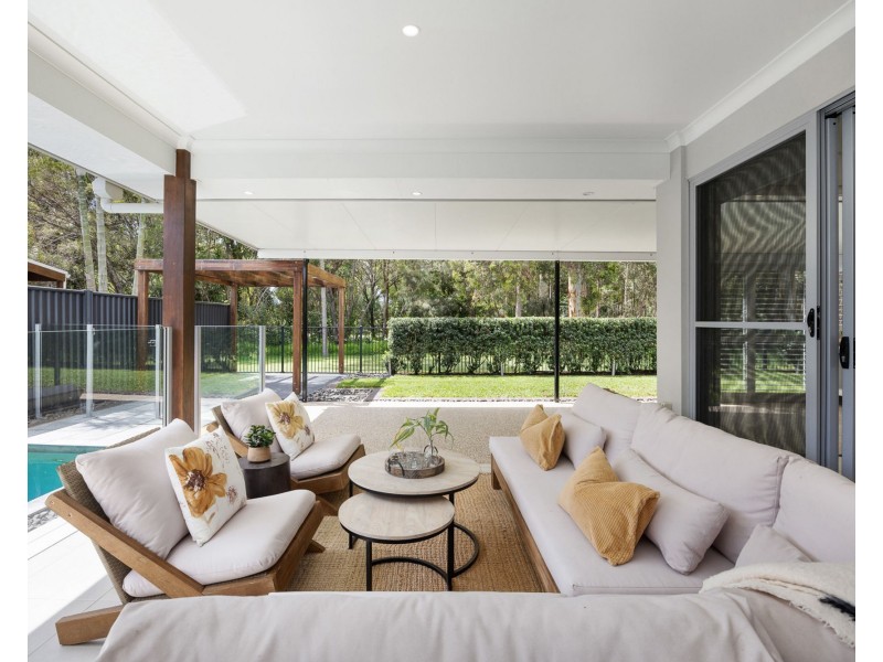 77 The Avenue, Peregian Springs QLD 4573