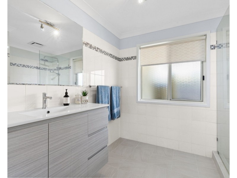 21 Bluebell Court, Noosaville QLD 4566