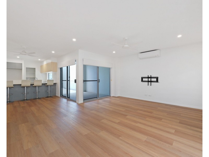 2/12 Dann Walk, Palmview QLD 4553