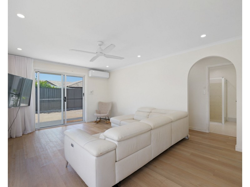 2/15 Coonang Crescent, Warana QLD 4575