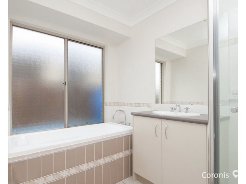 32 Northbrook Street, Caloundra West QLD 4551