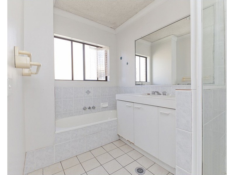 12/6 Sykes Avenue, Kings Beach QLD 4551
