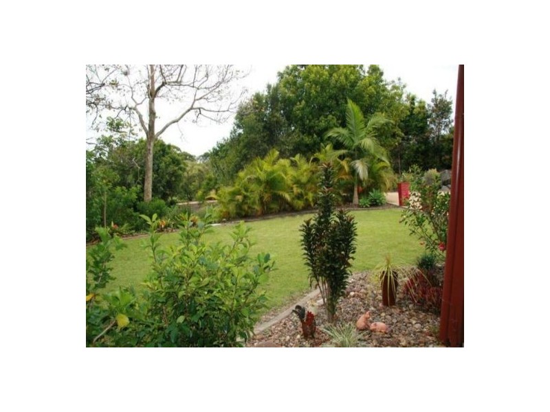 4 Discovery Drive, Little Mountain QLD 4551