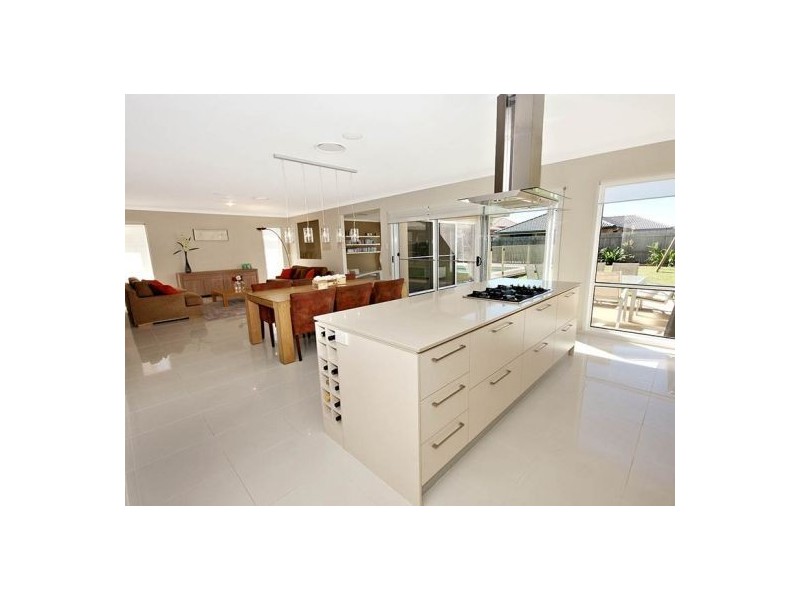 13 Barrine Crescent, Caloundra West QLD 4551