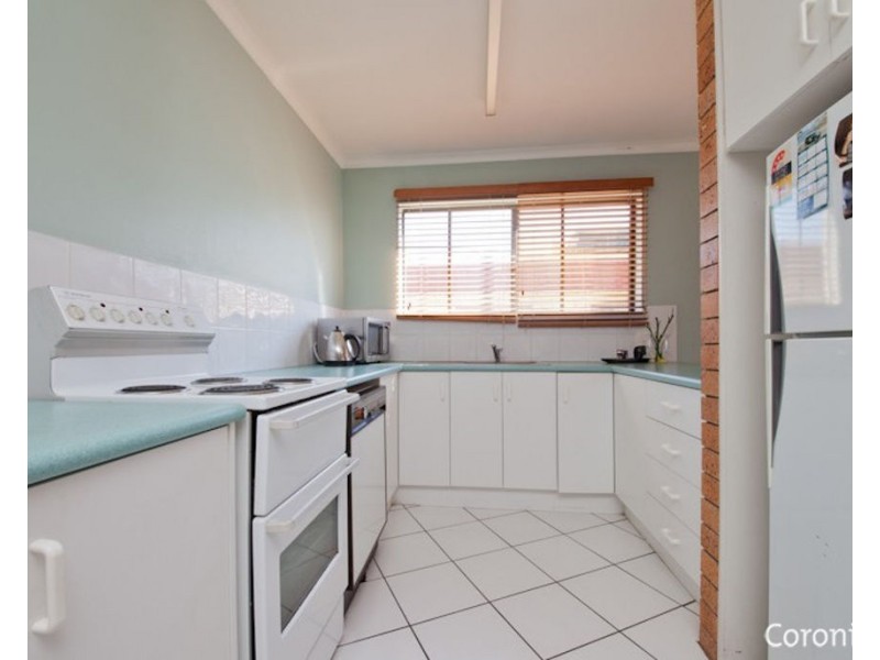 9/13 Landsborough Parade, Golden Beach QLD 4551