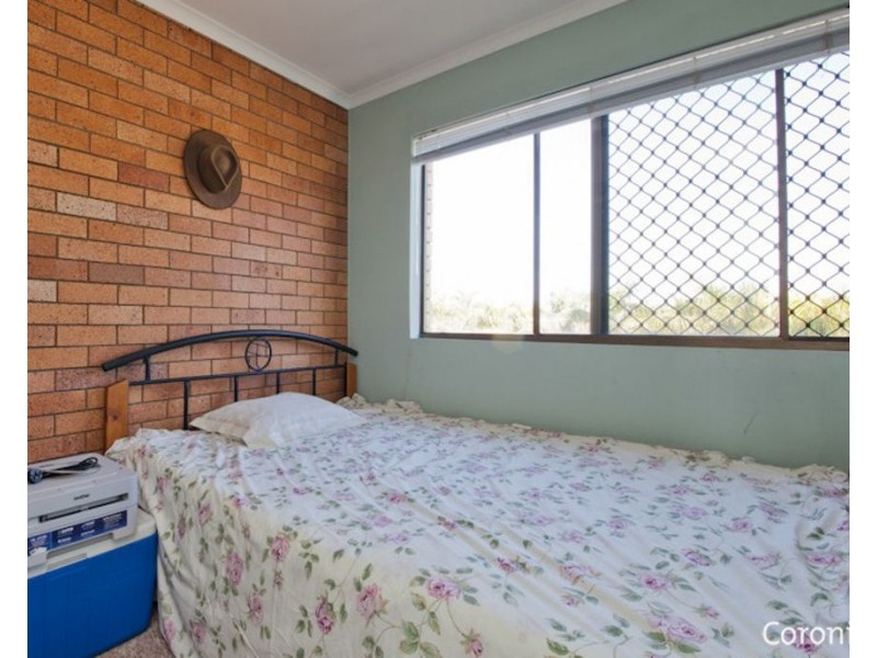 9/13 Landsborough Parade, Golden Beach QLD 4551