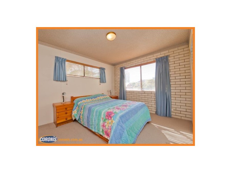 2/8 Mahia Terrace, Kings Beach QLD 4551