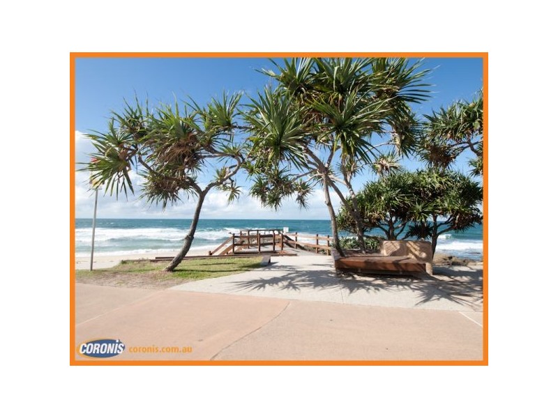2/8 Dingle Avenue, Kings Beach QLD 4551