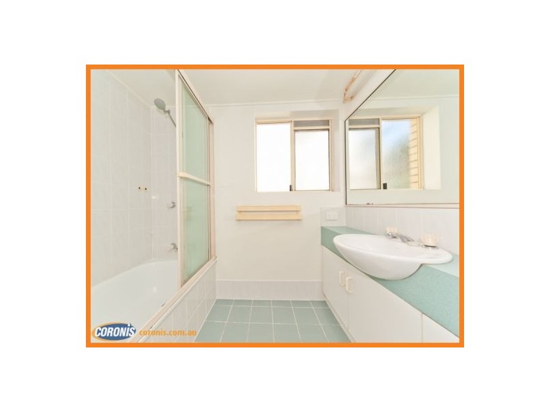 4/60 Lower Gay Terrace, Caloundra QLD 4551