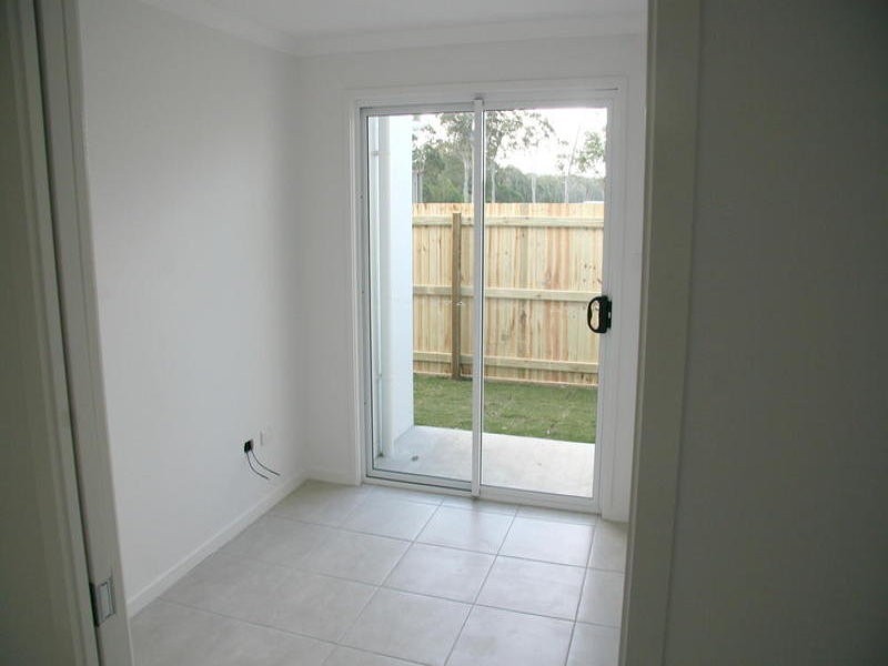 12 Cumberland Crescent, Meridan Plains QLD 4551