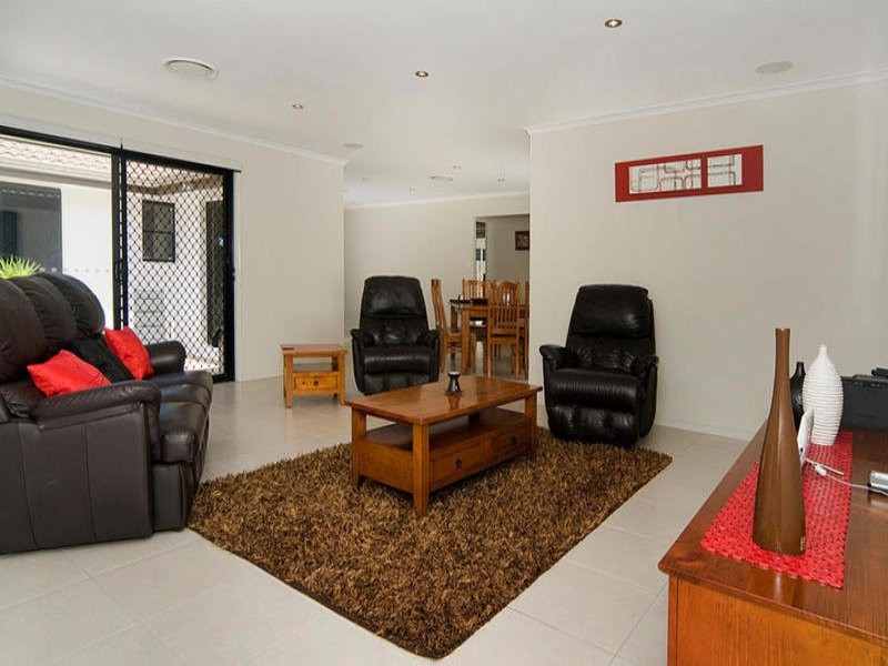 5 Daintree Boulevard, Little Mountain QLD 4551