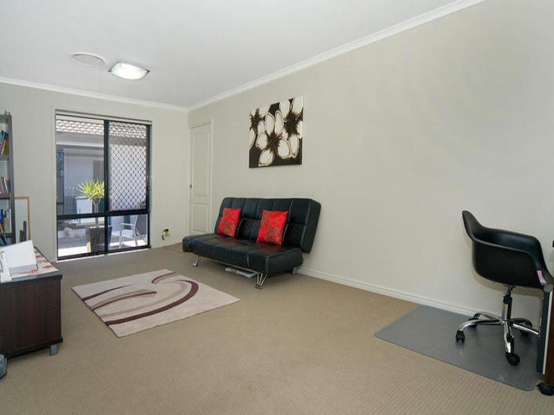 5 Daintree Boulevard, Little Mountain QLD 4551