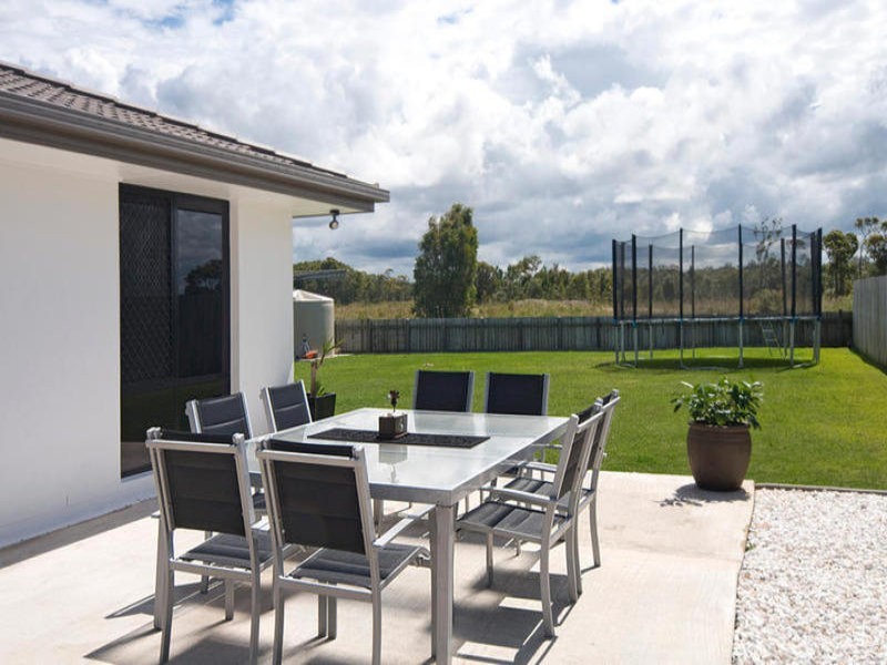 5 Daintree Boulevard, Little Mountain QLD 4551