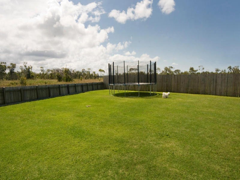 5 Daintree Boulevard, Little Mountain QLD 4551