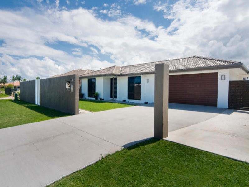 5 Daintree Boulevard, Little Mountain QLD 4551