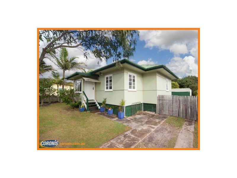 10 Kennedy Parade, Golden Beach QLD 4551