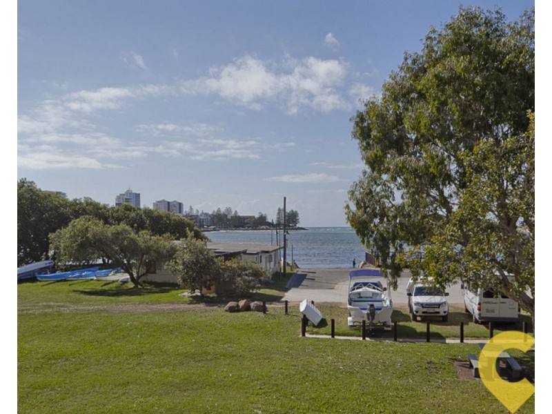 4/13 Landsborough Parade, Golden Beach QLD 4551