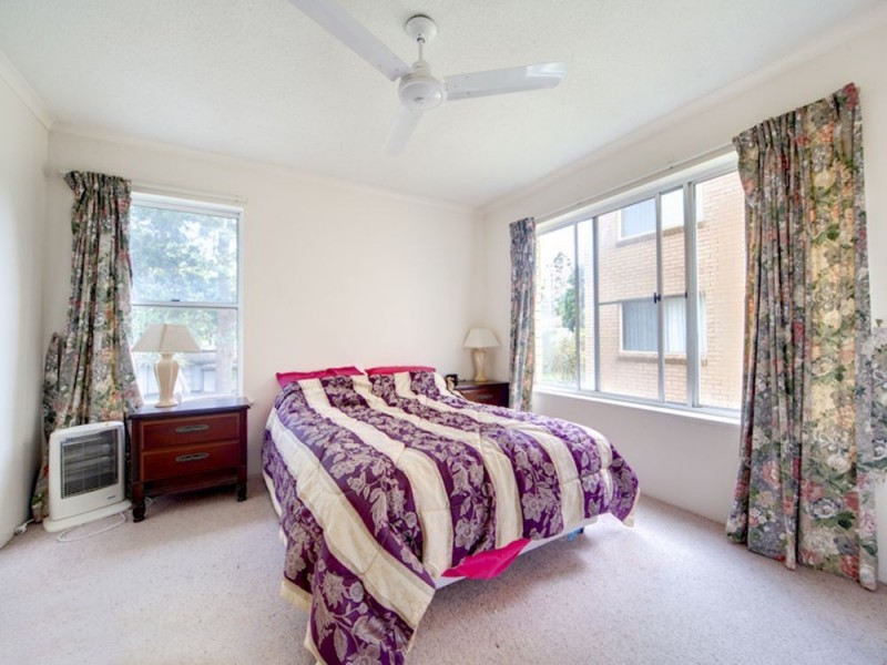 2/60 The Esplanade, Golden Beach QLD 4551