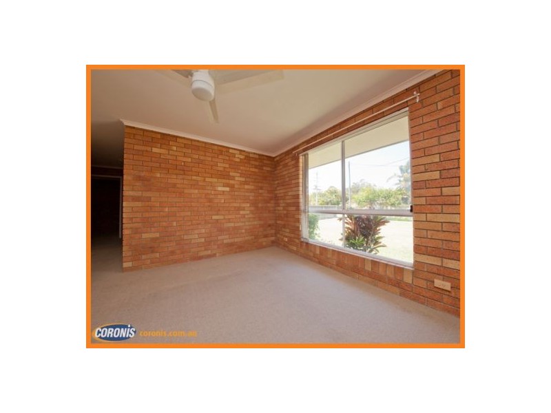 4 Crown Street, Currimundi QLD 4551