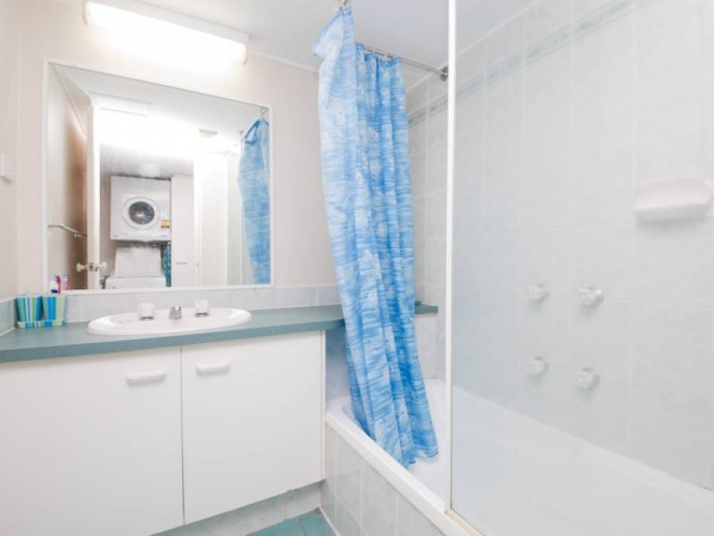 Unit 2/17 Mahia Terrace, Kings Beach QLD 4551