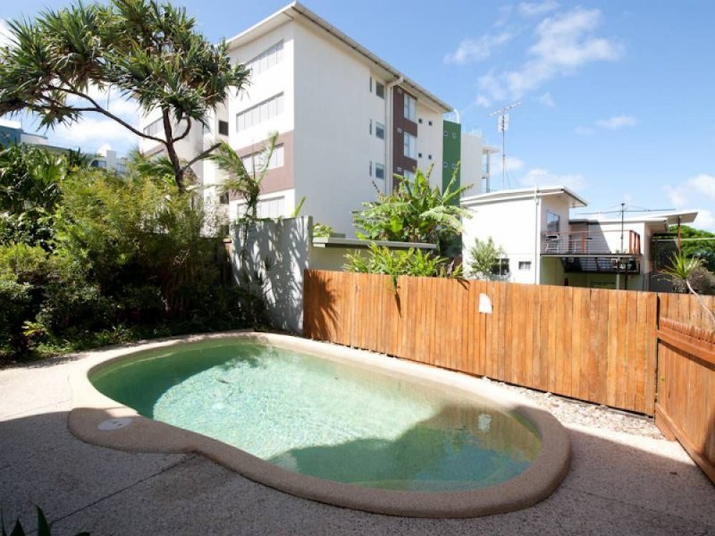 Unit 2/17 Mahia Terrace, Kings Beach QLD 4551