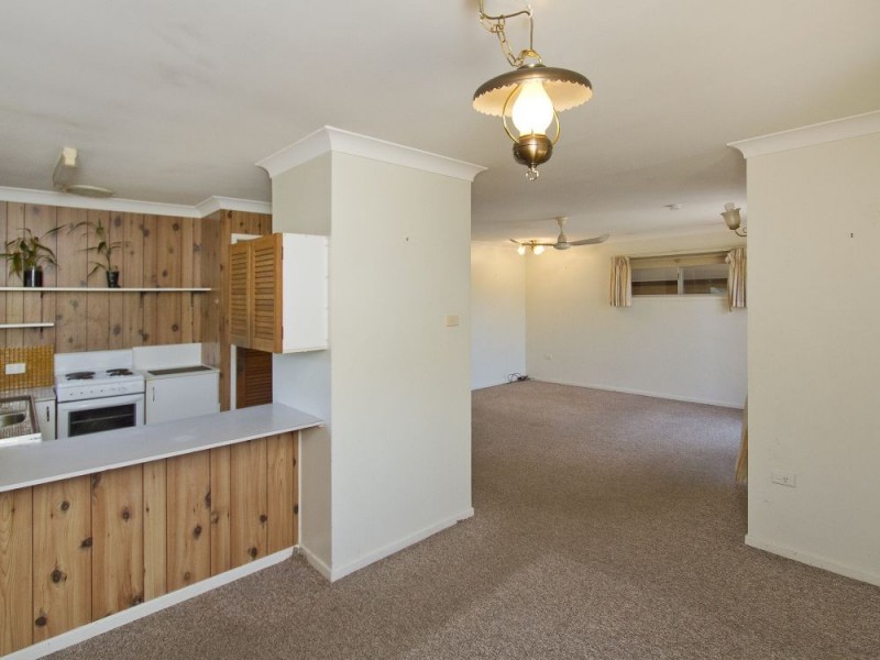 4 Maryann Street, Golden Beach QLD 4551